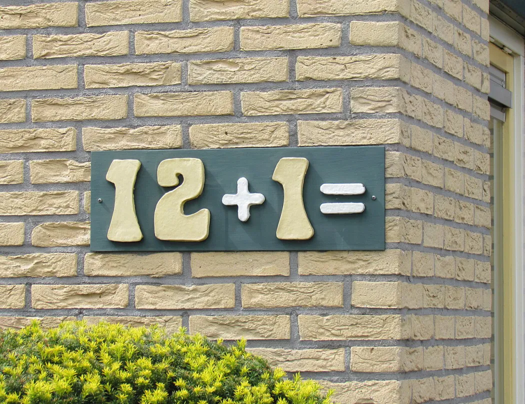 Почему в некоторых странах в домах нет 13-го этажа?